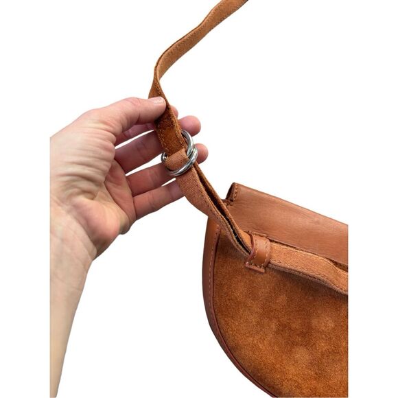 Free People Faye Saddle Belt Bag Leather Half-moon Minimalistic Design Brown - Picture 10 of 15
